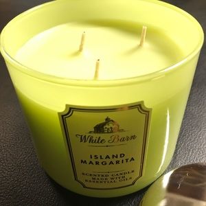 Bath & Body Works Island Margarita Candle-NWT